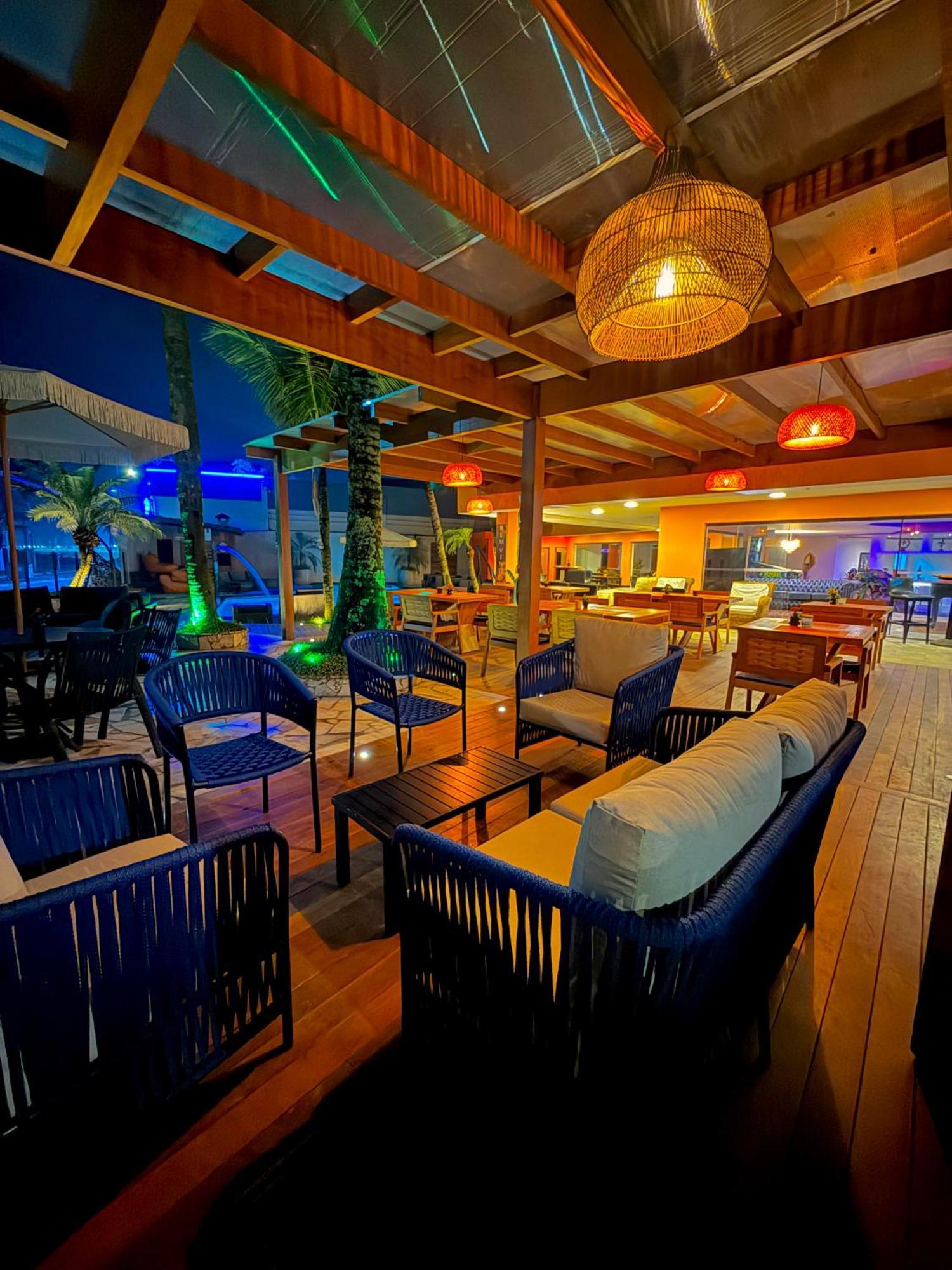 Luna Boutique - Frente A 酒店 Guarujá