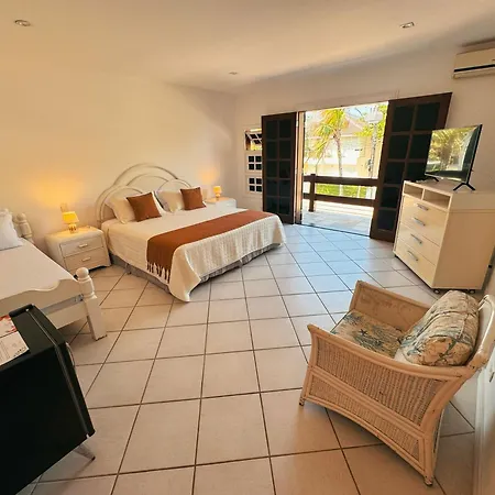 Luna Hotel Boutique - Frente A Praia Guaruja Exterior photo